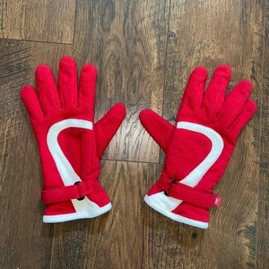 AE Gloves